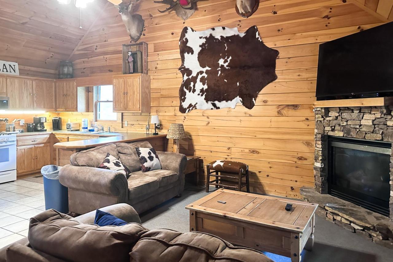 Moose Tracks Lodge Pigeon Forge Exteriör bild